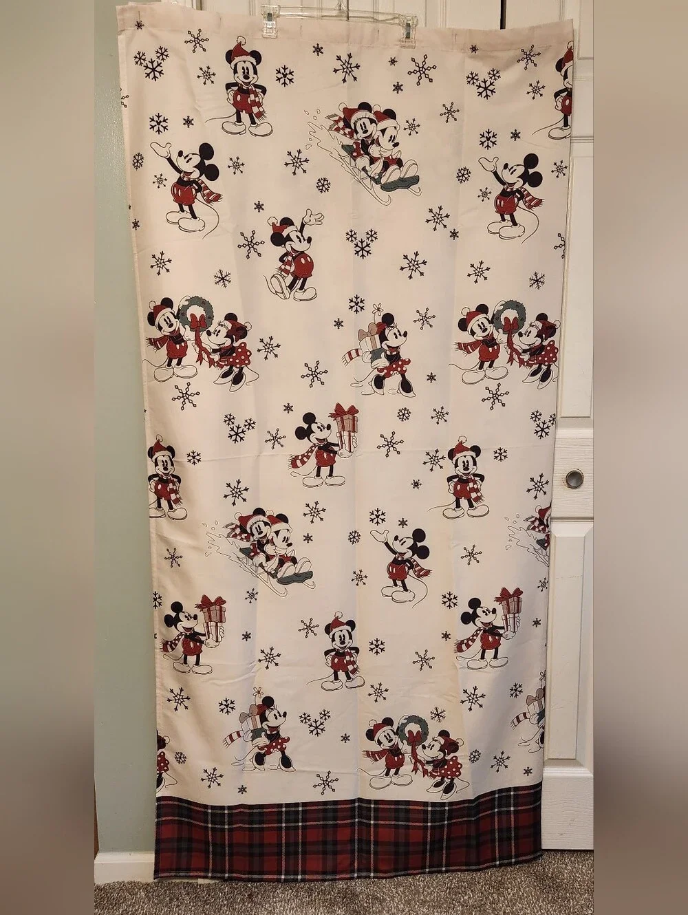 St. Nicholas Square Mickey - Minnie Mouse Holiday Christnas Plaid Shower Curtain
